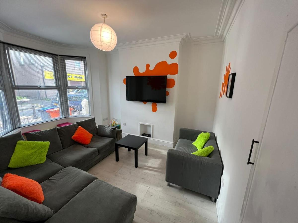 Nickelodeon House Great For Kids Villa Blackpool Buitenkant foto