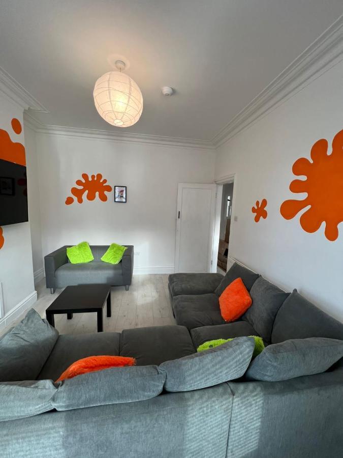 Nickelodeon House Great For Kids Villa Blackpool Buitenkant foto