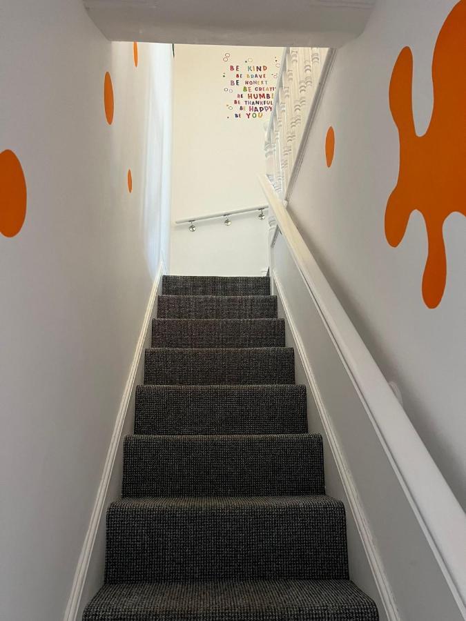 Nickelodeon House Great For Kids Villa Blackpool Buitenkant foto